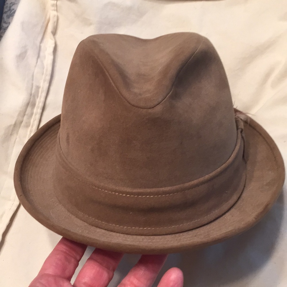 Mr. Casual tan fedora
